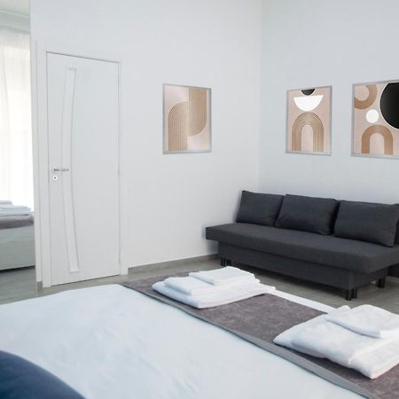Il Vicoletto A Toledo Hotell Neapel Exteriör bild